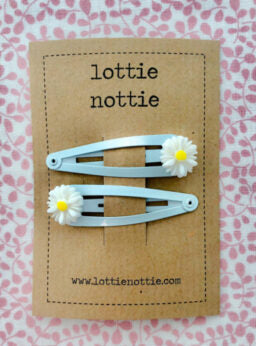 Lottie Nottie Daisy Clips Pastel Blue