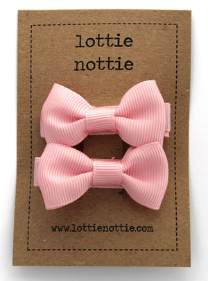 Lottie Nottie Solid Bow Hair Clips-Pink